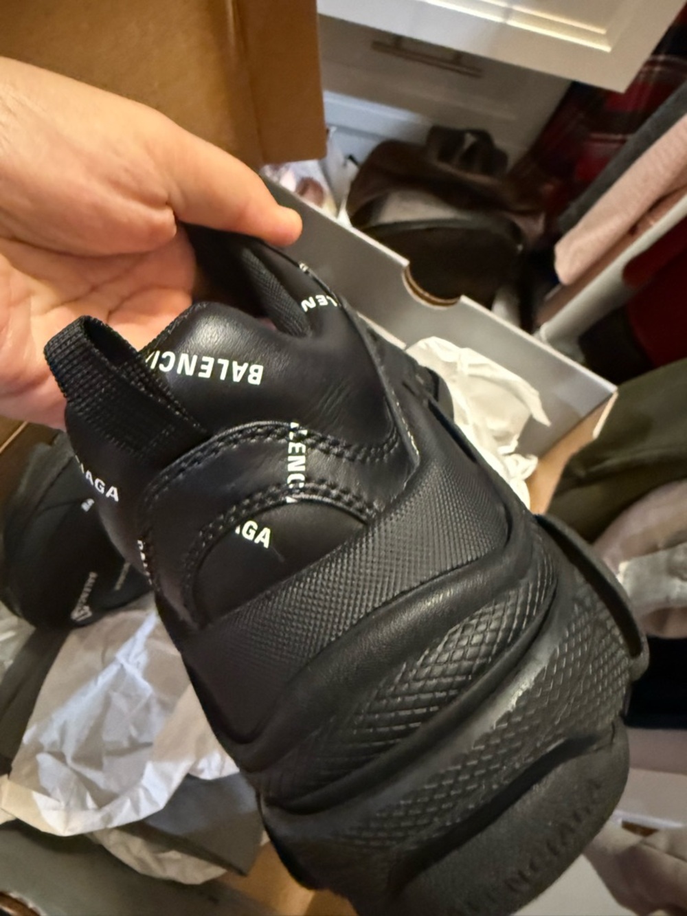 Balenciaga All-Black Logo Chunky Sneakers - Picture 5 of 9